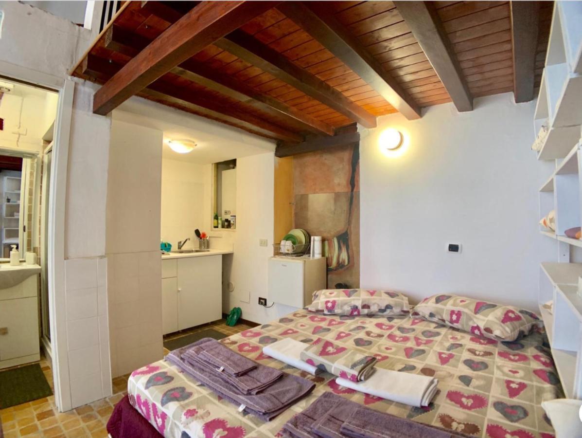 Appartement Flat Nirmala Studio-Shop à Milan Extérieur photo